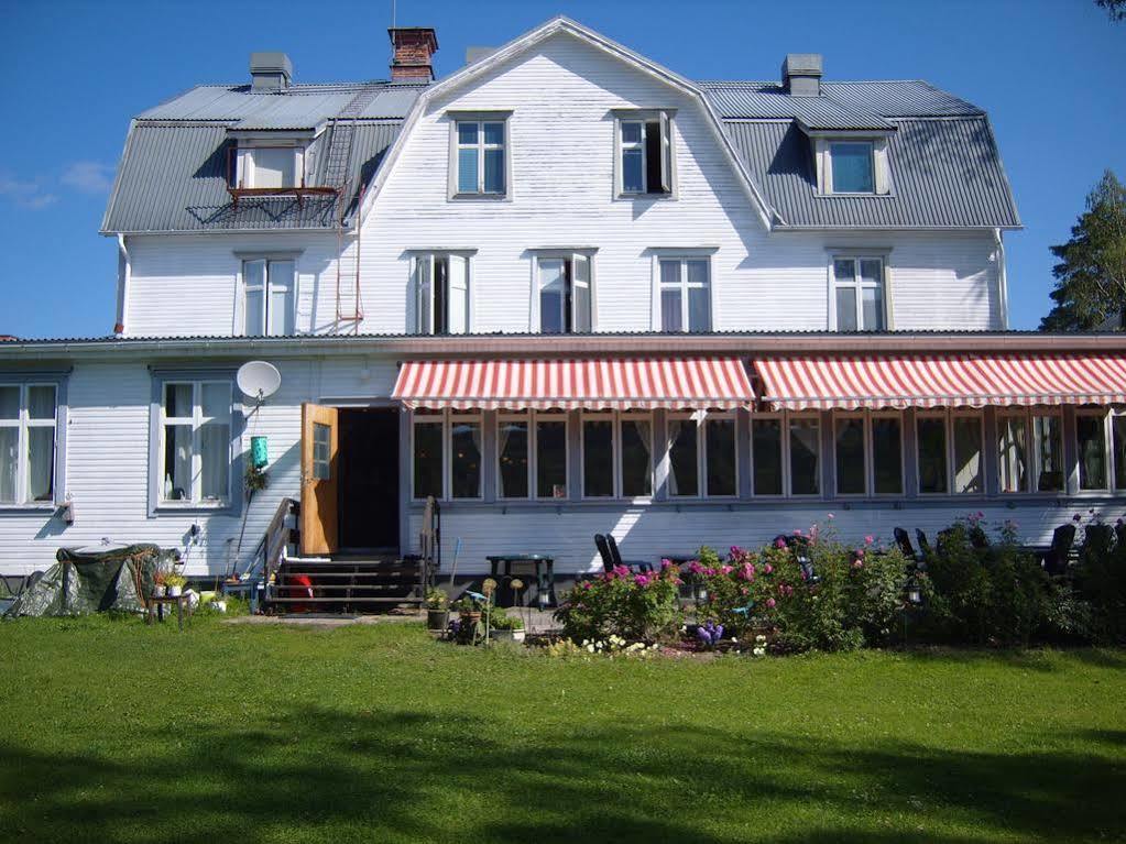 Hotell Restaurang Naemforsen Näsåker Exterior foto