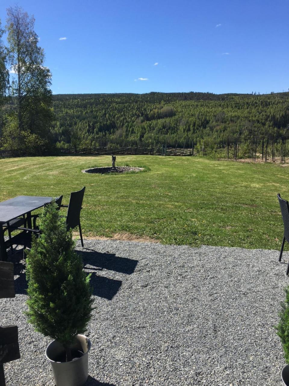 Hotell Restaurang Naemforsen Näsåker Exterior foto